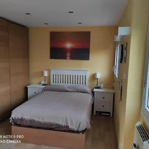 Coqueto Alojamiento Con Banera De Hidromasaje Tarragona